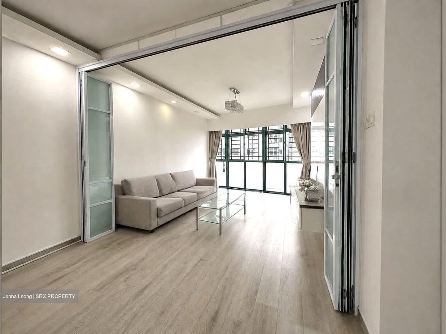 Blk 453 Choa Chu Kang Avenue 4 (Choa Chu Kang), HDB Executive #611241971